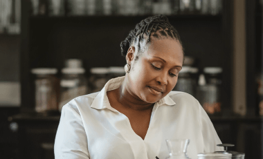 woman tracking blood sugar